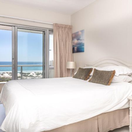 Luxury Private Beachfront 2 Bedroom Dolphin Apartment, Blouberg, Cidade Do Cabo Exterior foto